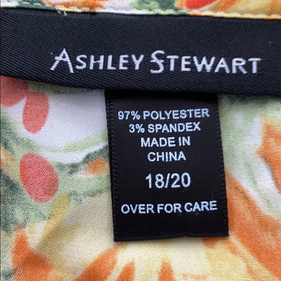 Ashley Stewart 18/20 top - Picture 2 of 3